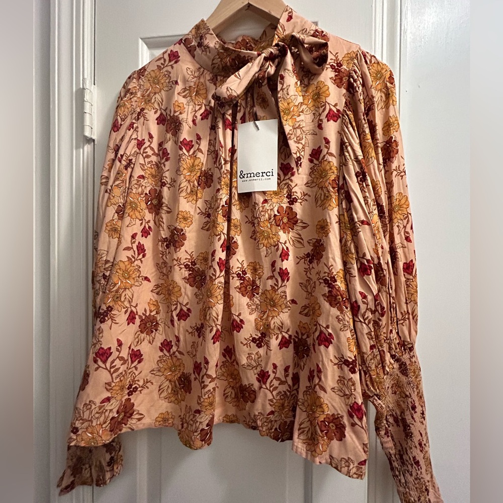&Merci blouse in Medium